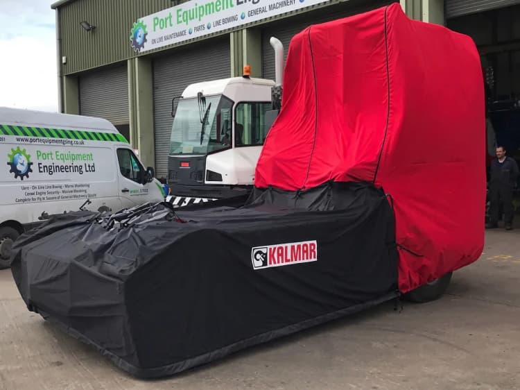 Dock shunter transport cover